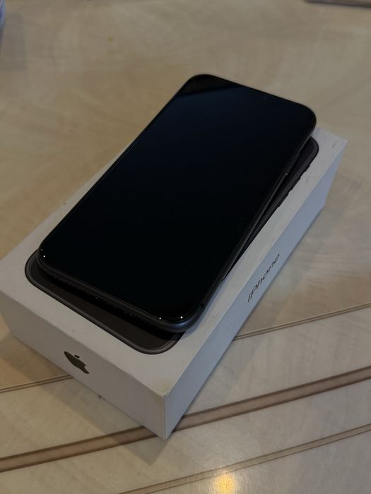 iPhone 11 с памятью в 128GB