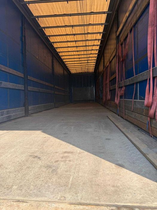 Vand semiremorca marca KRONE 3 axe, an 2017