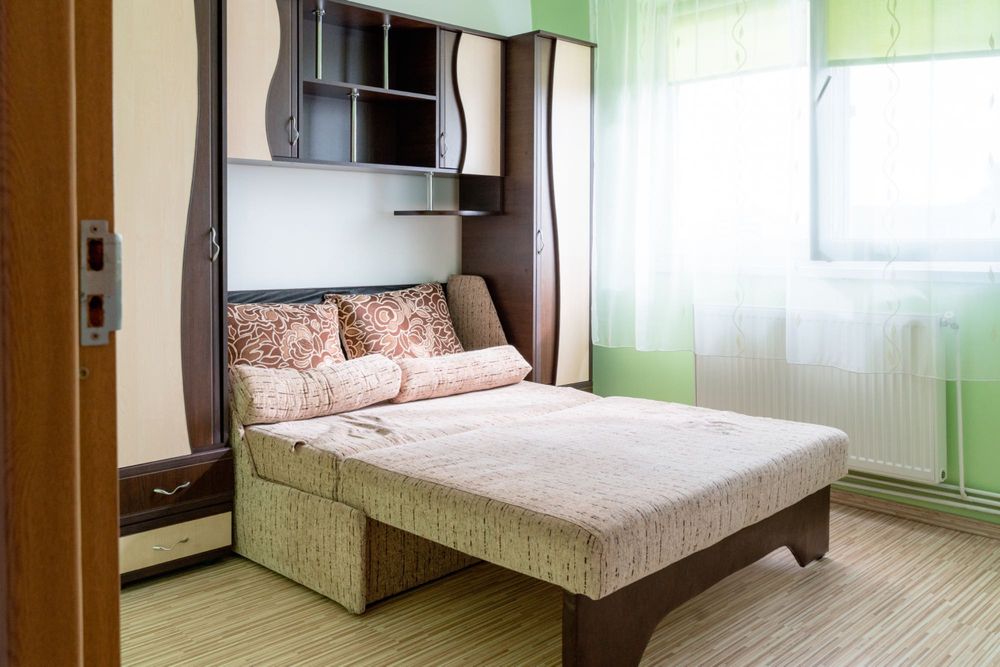 De închiriat: Apartament 2 camere cu vedere panoramică pe Bulevardul Transilvaniei, Alba Iulia, intre Cec si Digi
