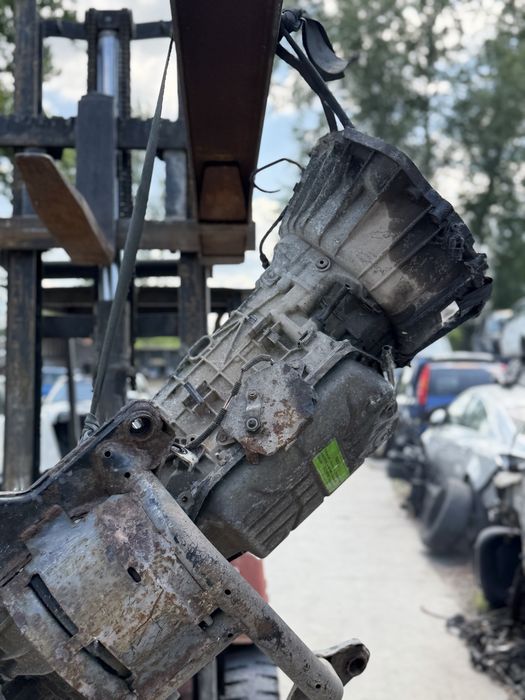 Автоматична скоростна кутия ZF 5HP24 за Range Rover L322 4.4 V8 (Код: 1058 000 032 / 032UC)