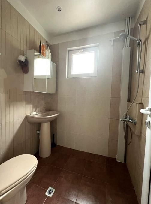 Дава се под наем Тристаен апартамент в София, Красна поляна 2 - 70 кв.м за 796.62 € - Снимка #8