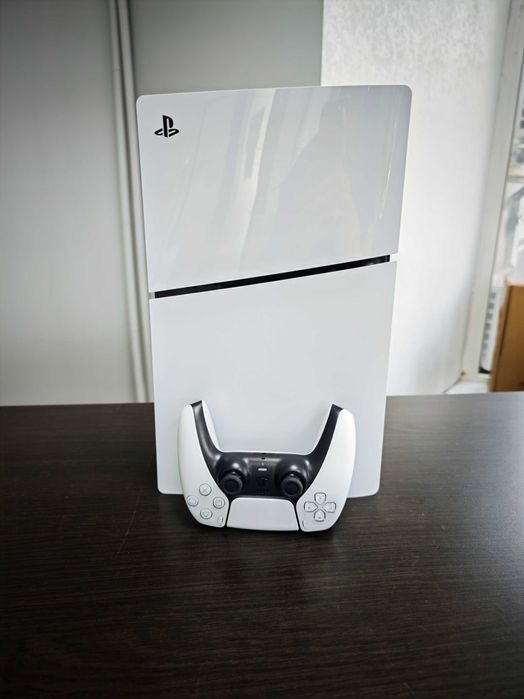 PlayStation 5 Slim 1TB Stare Buna