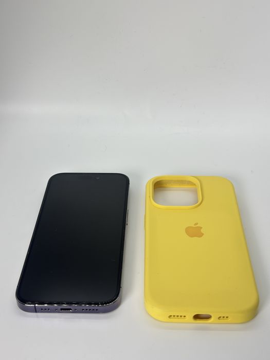 Vând iPhone 14 Pro, versiune SUA – eSIM, capacitate 256 GB.