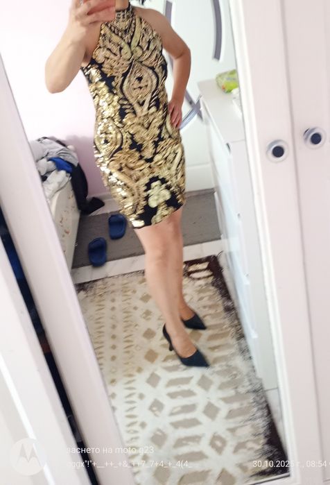 Рокля размер S...