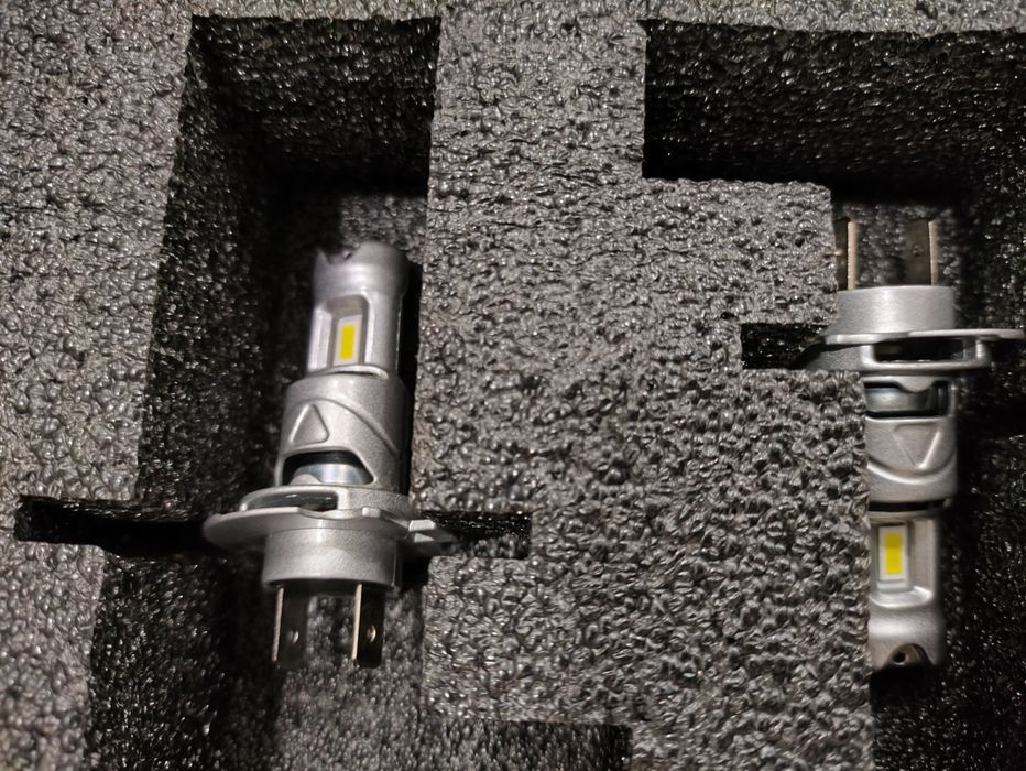 Продам лампочки H7LED