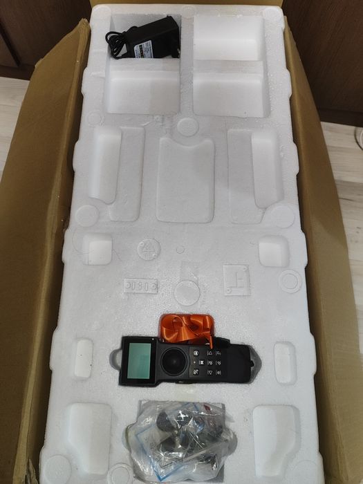 Лодка за захранка D80 с GPS