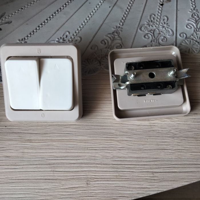 Продам советские выключатели.