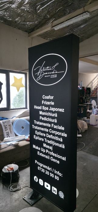 Litere volumetrice ,Totemuri ,casete luminoase