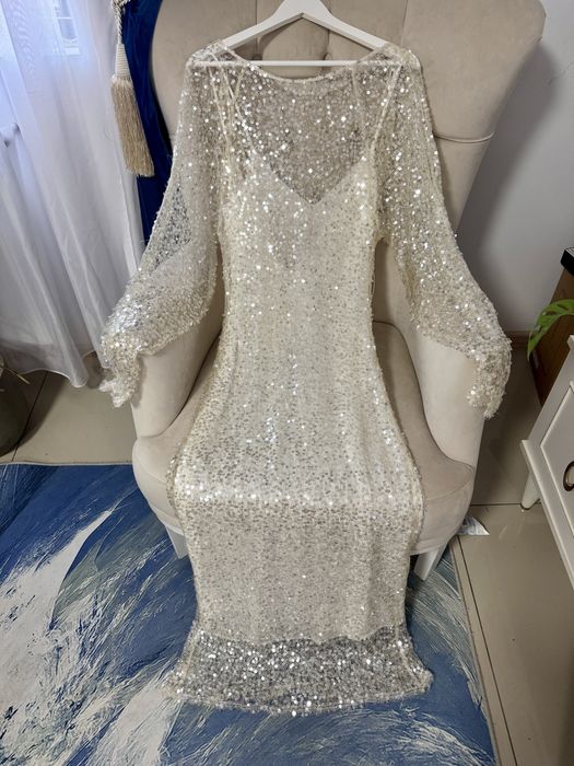 Rochie lungă sequined de gala cu paiete și fir metalic mărimea M Zara