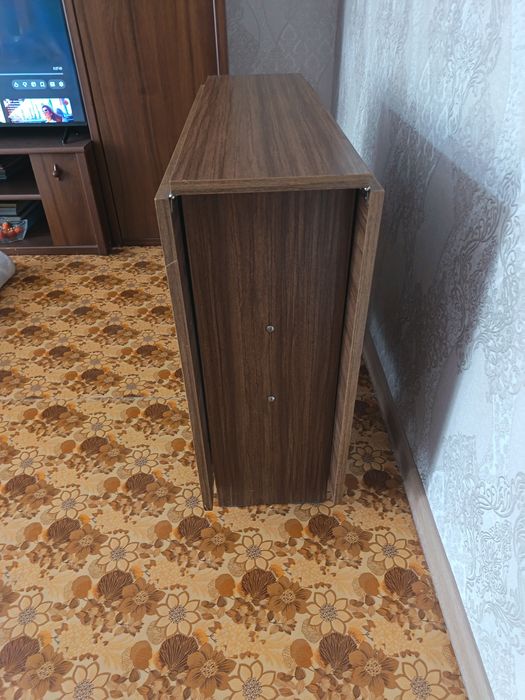 Продам Стол книжка