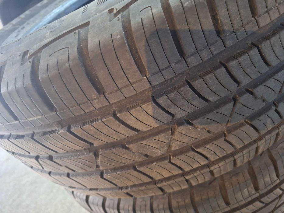 Всесезонни гуми за сув/джип 265/60/18