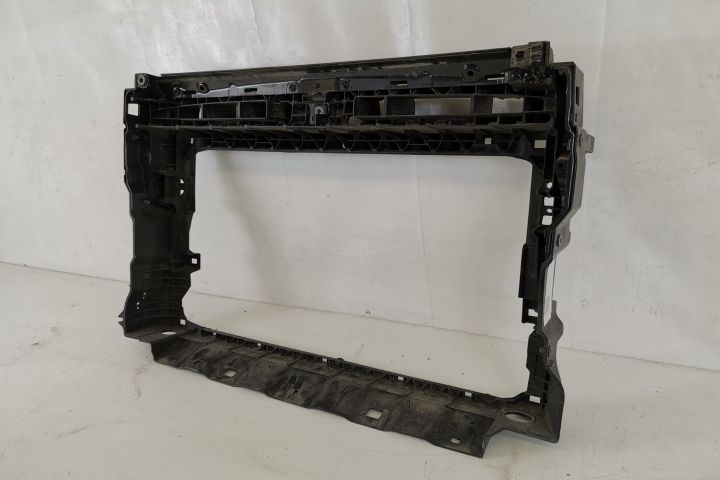 Оригинален теглич в добро състояние Сеат Тарако / Seat Tarraco [Превед