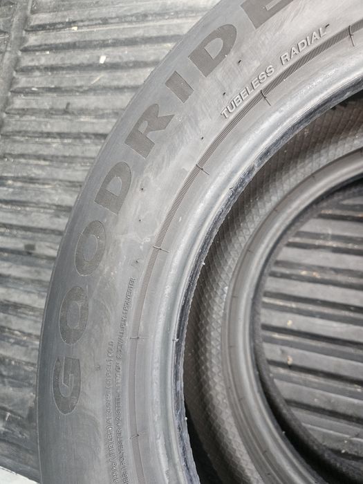 Гуми 225/55/17 2броя