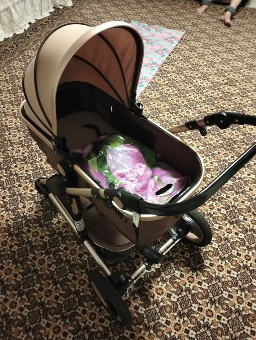 Коляска детская продам