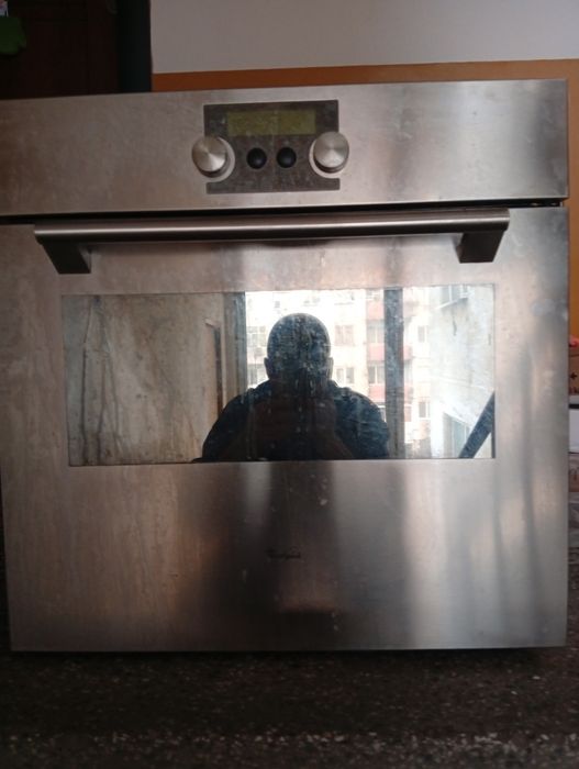 Фурна за вграждане  Whirlpool