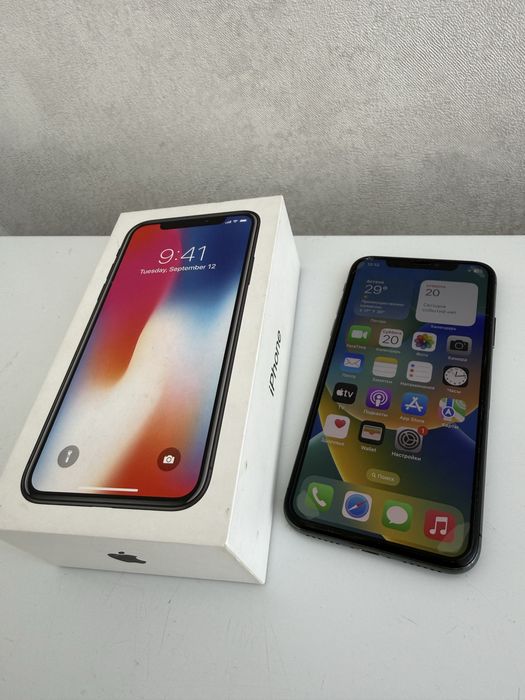 Продам IPhone X 64 gb