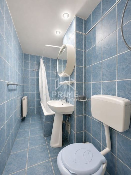 Închiriez apartament