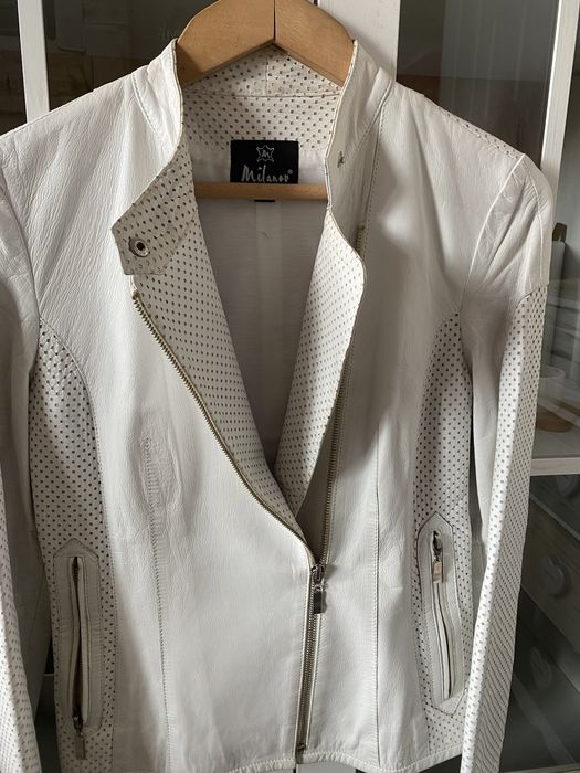 Яке от естествена кожа-коралов цвят на Зара