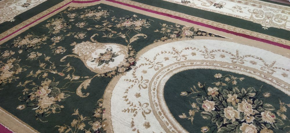 Продам ковёр не дорога