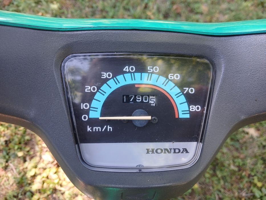 Scuter Honda Wallaroo  PK 50