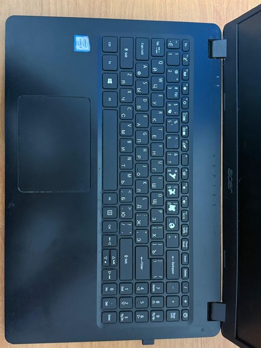 Ноутбук Acer с сумкой