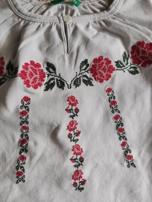 ie / bluza din bumbac tip ie , marime 128 bumba 100%cu motive tradițio