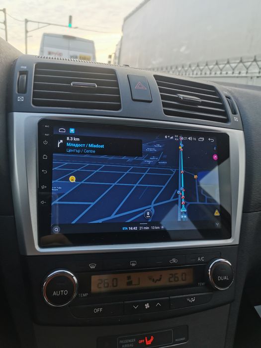 Waze, Android 15 за Тойота Авенсис Т27 мултимедия