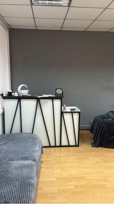 Продается Ресепшен в хорошем состоянии