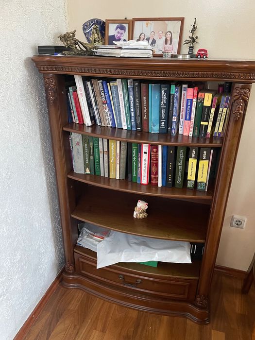 Кабинетная мебель