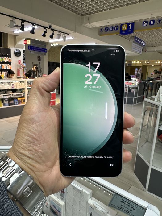 Самсунг S23 fe 256гб