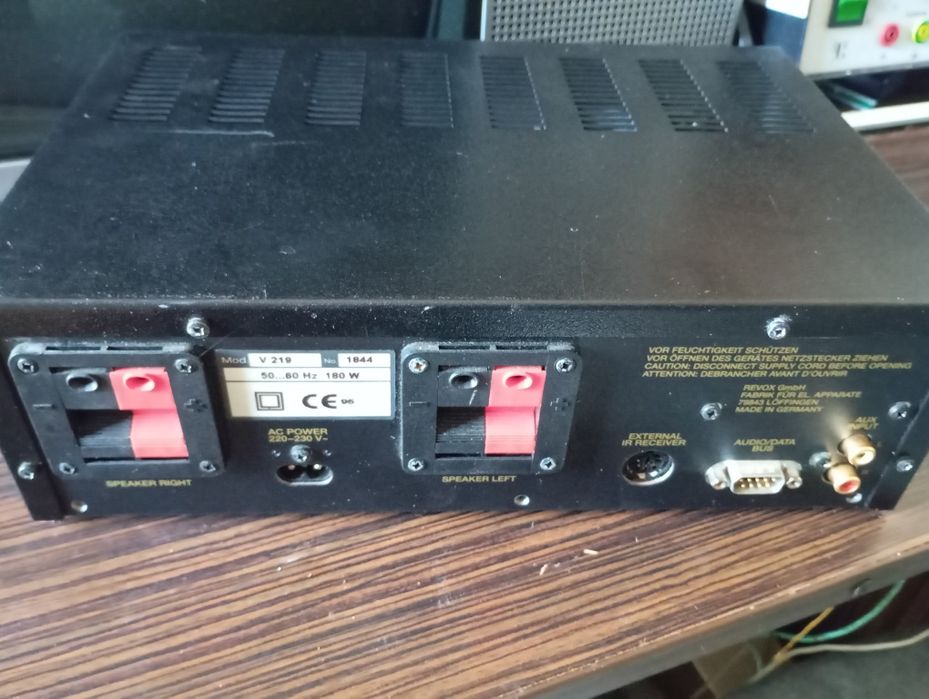 Revox v219 моноблок