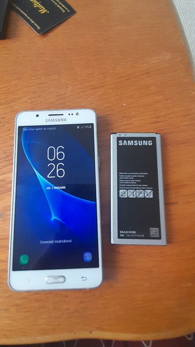 Telefon samsung J5