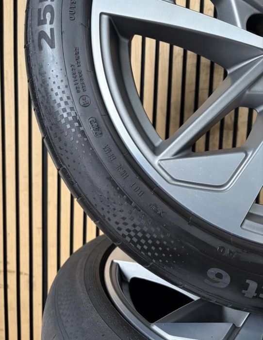 Ауди джанти 19”  Q3