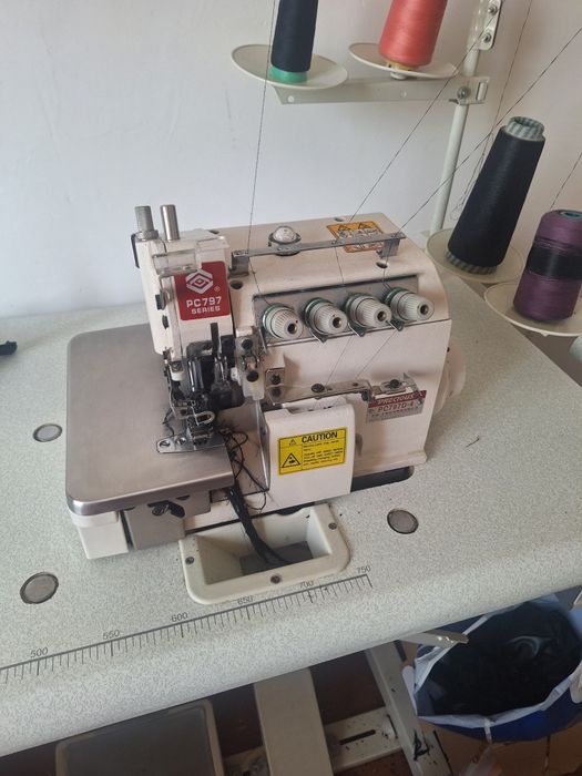 швейная машина и оверлок