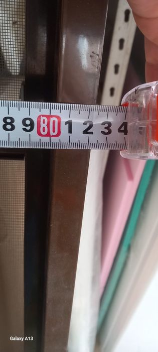 Vind plasa de țânțari profil dublu. Dimensiunile sunt in poze!