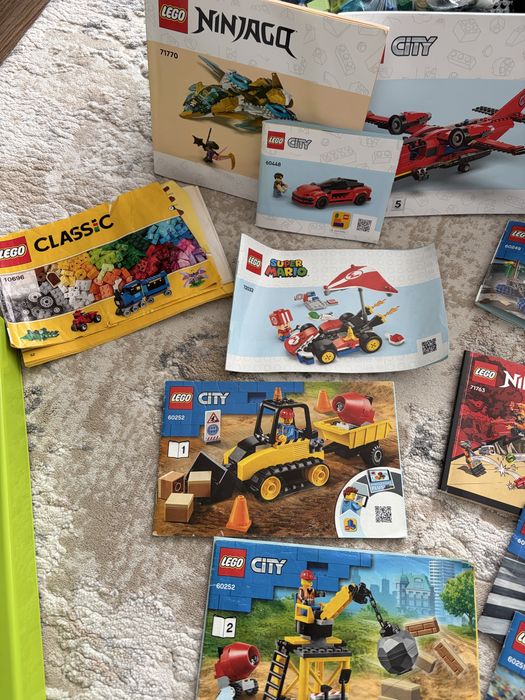 2 cutii Lego in stare foarte buna
