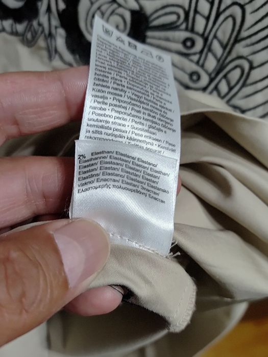 Rochie Comma cu etichetă