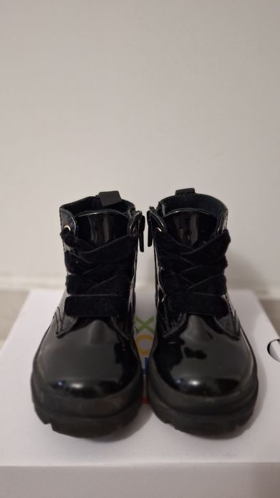 Лачени Боти на H&M