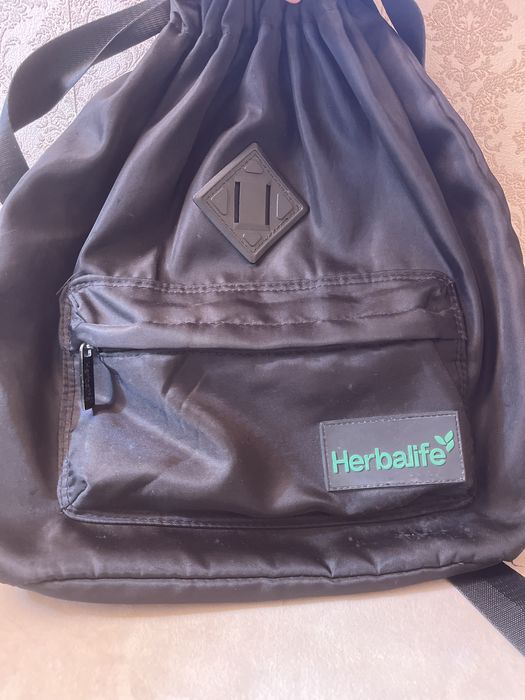 Чёрный рюкзак Herbalife