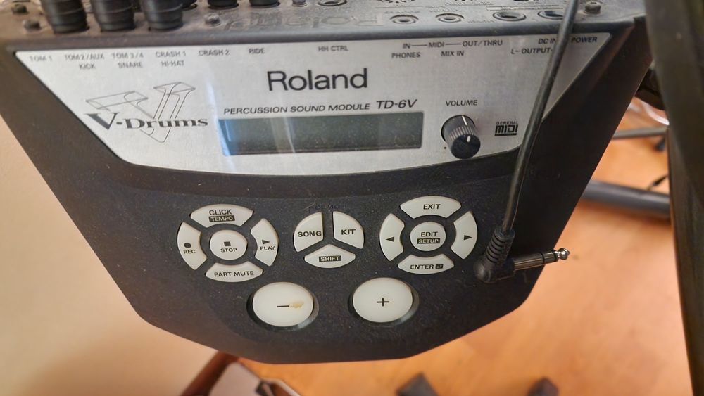 Vând Tobe electronice Roland TD 6