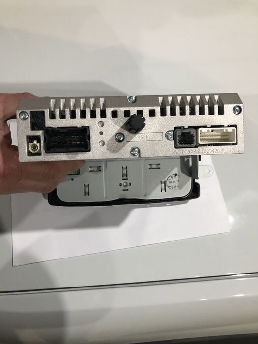 Ларгус головное устройсто  USB Reno