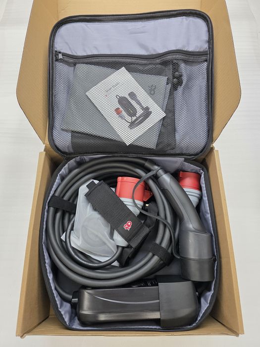 11kW 2-в-1 мобилна зарядна станция dé, Type 2, 10м, CEE 16A + шуко