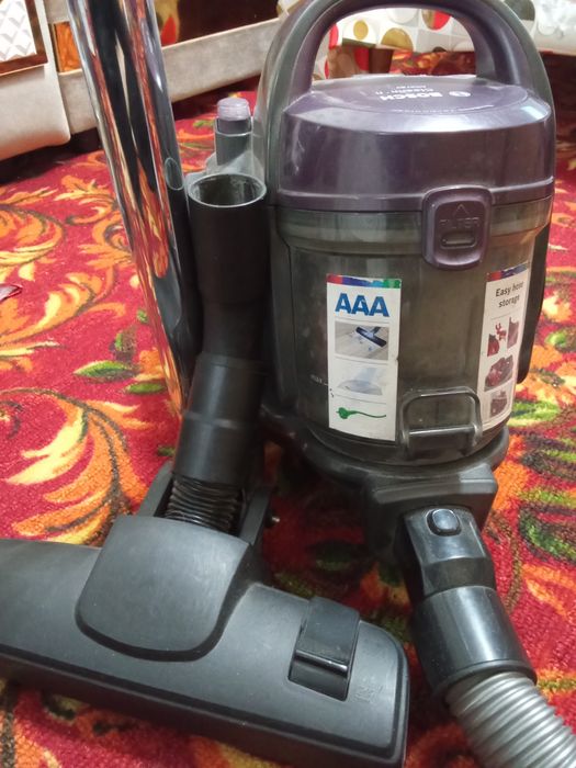 Пылесос б/у  BOSCH