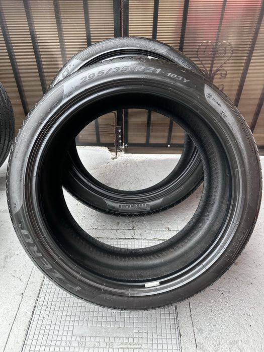 Anvelope vara Pirelli P Zero 265/40/21 si 295/35/21