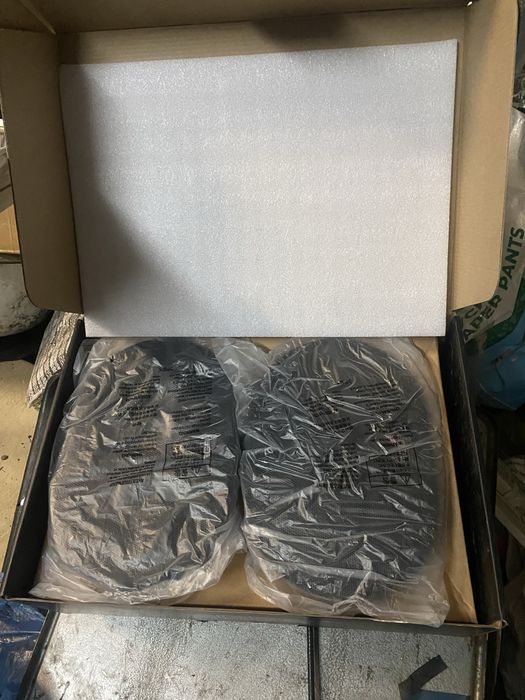 Колонки в машину (новые)