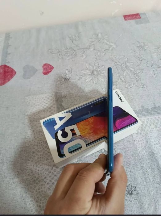 Samsung A50 4/128