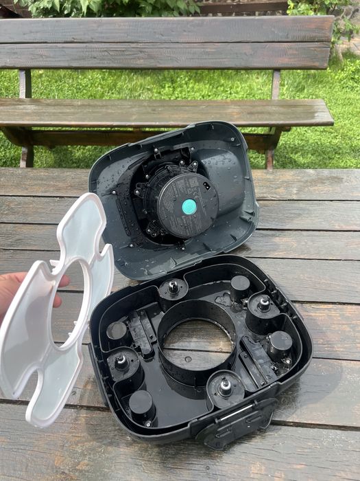 Robot aspirator piscina Aiper Scuba SE