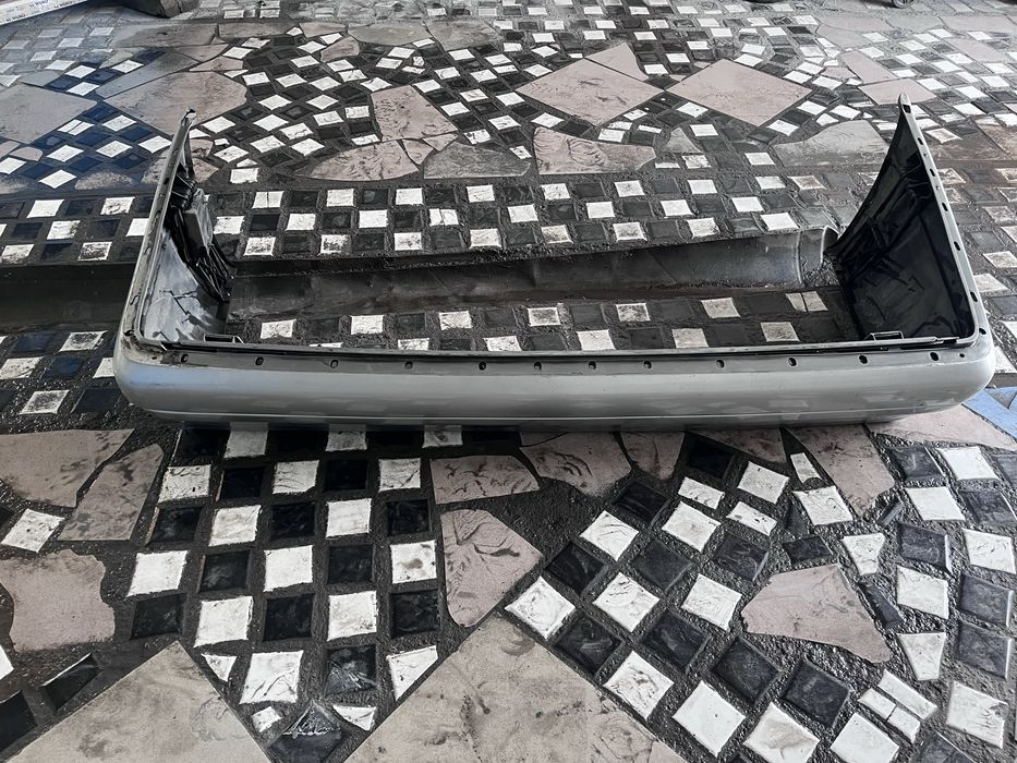 бампер перид, зад на w140 мерседес