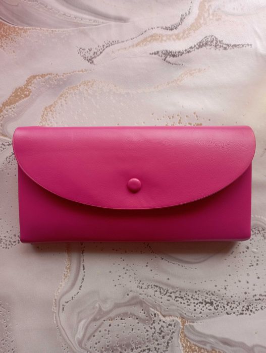 Дамски портмонета