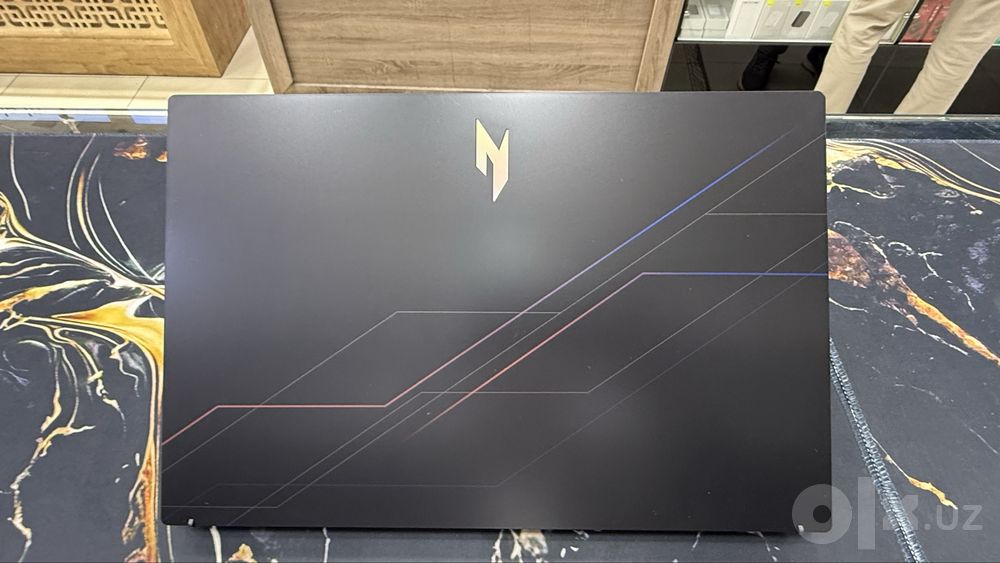 Acer Nitro V15 i5-13420H 16/512GB RTX 5050 8GB 1